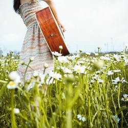 ������Ů��