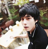 �����ڰ���