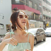 Ů�����Է�����