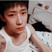 �������˸�����ͷ���Ѿ�û��������ֻ��һ���˷���