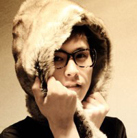 ����ͷ������Ů��