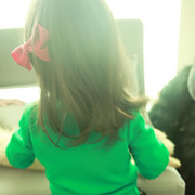 �ɰ����ȵ�СŮ��ͷ�������ҵ����軹�ǰְ�