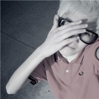 ����QQ��������ͷ�����ǷϷ�Ҳ��һ��ù�r