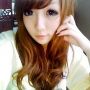 ��ǿ�Լ�΢Ц��QQŮ��ͷ����ǰ���˺��αװֻ���Լ�����ĥ