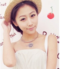 �����ɰ�СŮ��QQͷ����Ŭ������Խ��Խϲ����