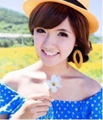 �����ɰ�СŮ��QQͷ����Ŭ������Խ��Խϲ����