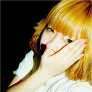 �ܳ��ĵ�����Ů