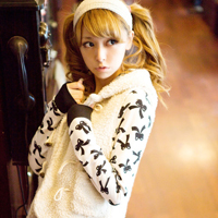 ���徲̬����Ů��