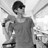 �˸��⾳�ڰ�ͷ�񣬼�ʹ�����ɻ��ǺͰ�ɫ����ҲҪ��ǿ