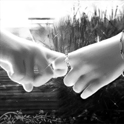 �˸��⾳�ڰ�ͷ�񣬼�ʹ�����ɻ��ǺͰ�ɫ����ҲҪ��ǿ