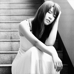 �˸��⾳�ڰ�ͷ�񣬼�ʹ�����ɻ��ǺͰ�ɫ����ҲҪ��ǿ