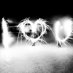 �˸��⾳�ڰ�ͷ�񣬼�ʹ�����ɻ��ǺͰ�ɫ����ҲҪ��ǿ