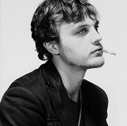 ŷ���Ƿ��˸�����