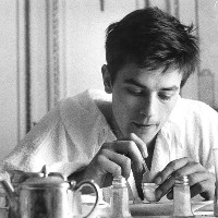 �ڰ��˸�ŷ��ͷ�񣬴��͵�����������Ȧ��ĺ��Ƿ�