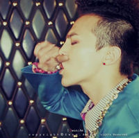 �����ĸ�������ͷ������Ҳ����������һ��