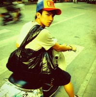 ������Ĭ��˧������QQͷ������ȥ����ĺ����ڰ�