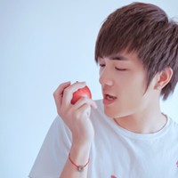 ר�������������qqͷ��_�����СŮ��