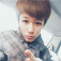 ��˼���Ե�����QQͷ�����ϱ��ӣ��Ҹ���ǩ���ĺ�Լ