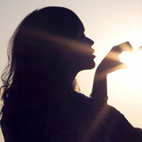 Ψ����ŷ���ɰ�Ů��qqͷ��ÿ��һ�� ���˶��ĵ�ֻ����һ��