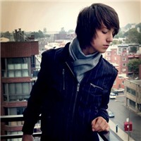 ����ӳ�������QQͷ��һ����¾ͺ�˼����