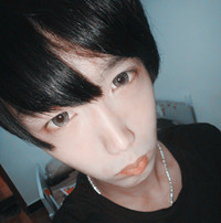 ����ӳ�������QQͷ��һ����¾ͺ�˼����