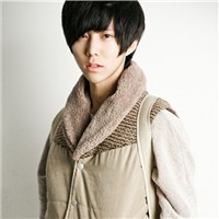 ����˧������QQͷ�񣬸��Ժ�ɫë���к�