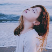 ����ɰ�Ů��QQͷ�񣬵��˺��㴥�ֿɼ��ľ�����޷����ܵ��Է�