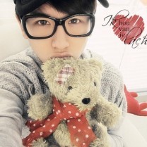 ������Ŀɰ�����QQͷ�񣬿�����ת���뿪�ĽŲ�