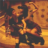 ������Ŀɰ�����QQͷ�񣬿�����ת���뿪�ĽŲ�