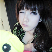 ǰ������Ů��QQͷ�񣬻����������߻�����Ҹ�