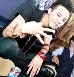 ���˧������Ȩ־��ͷ�񣬸�����ǻ���Զ֧�����