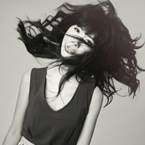 �͵��˸� �ڰ�Ů��QQͷ��������ʧ�����������ȴû��һ����