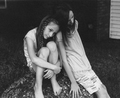 ��ɫ�˸�ʧ�������ͷ��������̫����ʹȴ��˵������ô��