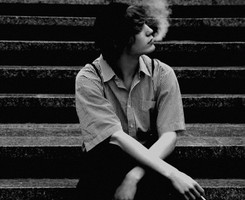 ��ɫ�˸�ʧ�������ͷ��������̫����ʹȴ��˵������ô��