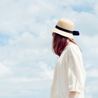 ������վ�̬�⾳ͷ����ɫ��ɫ������ǰ��δ�е�����