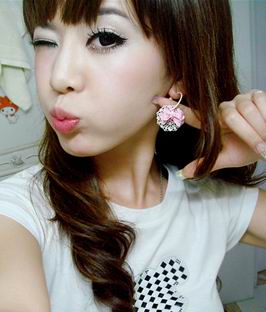 ��������Ŀɰ���ŮQQͷ�񣬿���һ����������