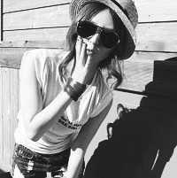 �����������۾��Ŀɰ�Ů��QQͷ�񣬺ܸ�����Ů��ͷ��