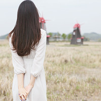 ���ɰ���Ů��qqͷ����������ӣ�������ĺ���ζ��