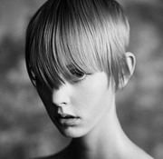 ŷ������Ů��QQͷ�񣬺ܾɣ��ܾɤη紵ɢ��������ξ�������