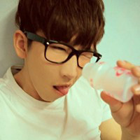 ��˧���۾�����QQͷ��_����ôһ�����ڻ�������