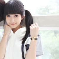 ��ɫ��ͷ���Ŀɰ�Ů��QQͷ������Ʈ�ݵĳ�������ɢ�ҵı���