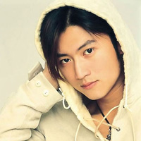 ˧��������������ͷ�����㱳����и��Ҹ���Ů��