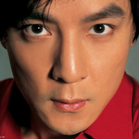 ˧��������������ͷ�����㱳����и��Ҹ���Ů��