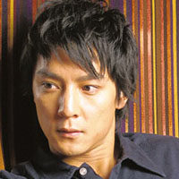 ˧��������������ͷ�����㱳����и��Ҹ���Ů��