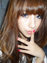 ����ױ�ݾ�̬QQŮ��ͷ�񣬰�������һ����߾�������������