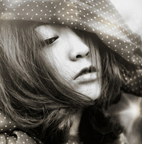 �������Ŀɰ�QQŮ��ͷ��ֻ�а����˲Ż��˹�