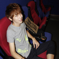 ˧���͵�����QQͷ��������������������뿪