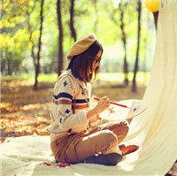 ������Ů����Ů��ͷ��������·������Ϧ���еĽ���