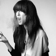 �ڰ��Ƿ��˸�Ů��