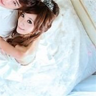 �������׵�Ů��